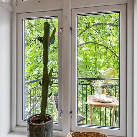 Nydelig Leilighet Med Klassiske Detaljer דירה אוסלו