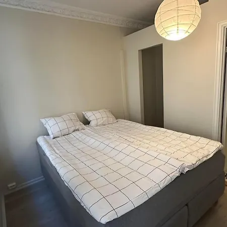 Nydelig Leilighet Med Klassiske Detaljer *