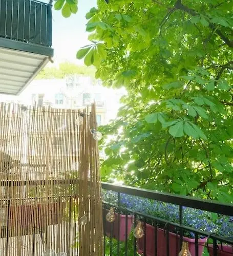 Nydelig Leilighet Med Klassiske Detaljer דירה אוסלו